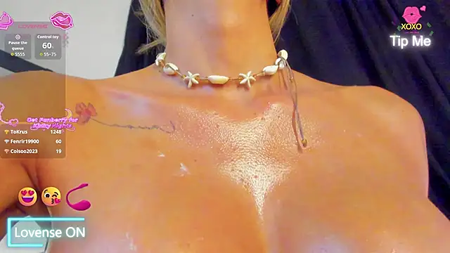 FoxxTattoo Chat XXX in diretta