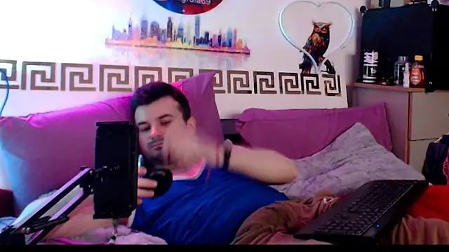 iuligruia69n Webbikameraesitys