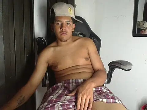 simonchacalxl live XXX chat