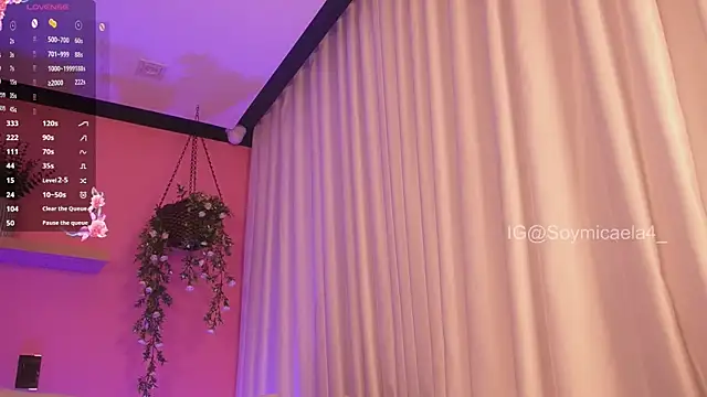 Micaela__4's Live XXX Chat