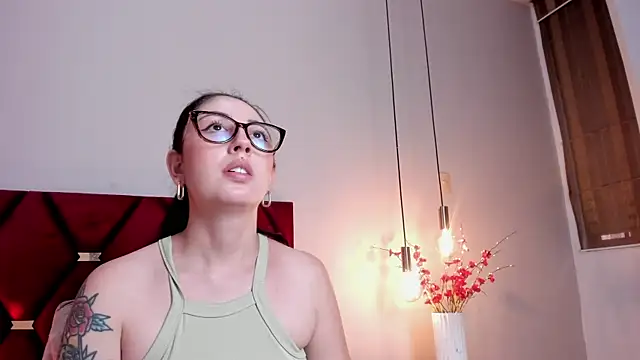 Chat XXX Live Emilywatsonn