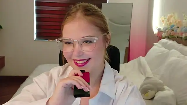 Chat +18 de Lilith_Bonheur ao vivo