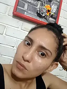 Chat +18 de valeriaswang_Lucas ao vivo