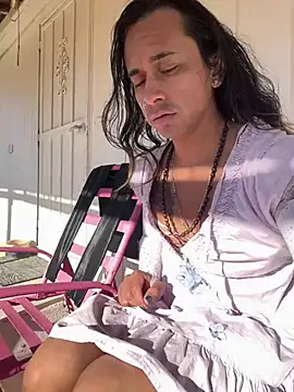 TranSexualJade95 网络视讯表演