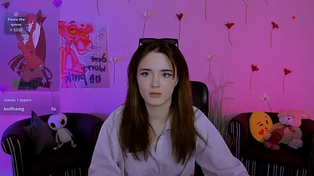 liana_kisses live XXX chat