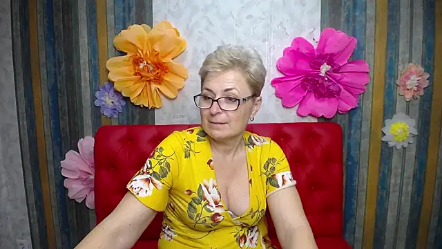 EmiliaGree Chat XXX in diretta