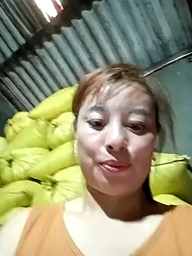 Chat +18 de kaia-cam ao vivo