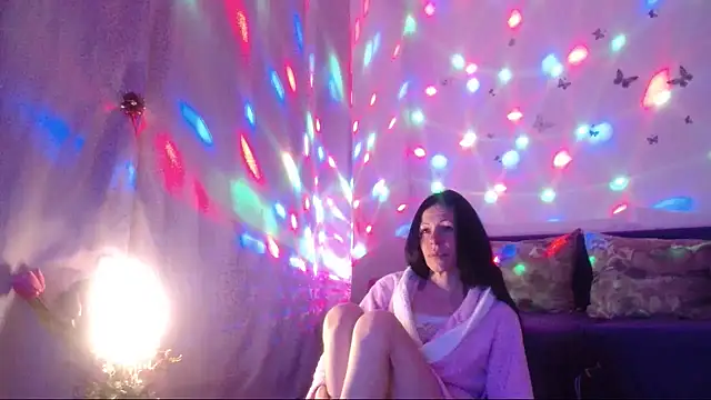 Chatroom XXX en direct de ElysaSun