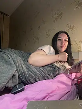 XXX chat uživo modela Naughtbaby_2025