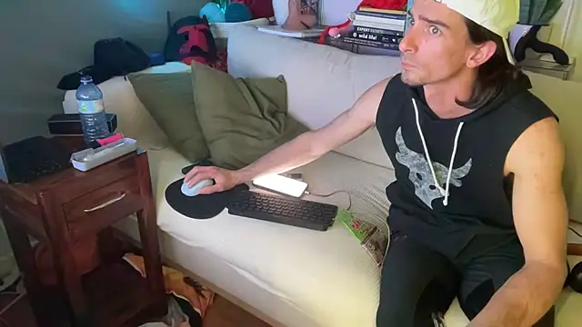 DylanBrook webkamerás műsora