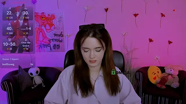 liana_kisses Adlı Modelin Canlı XXX Sohbeti