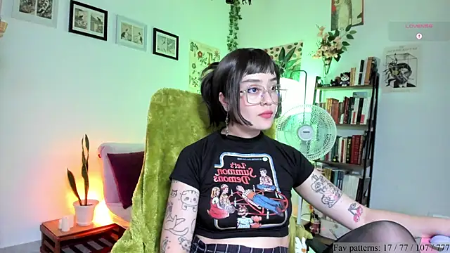 _Insomnia__'s Live XXX Chat