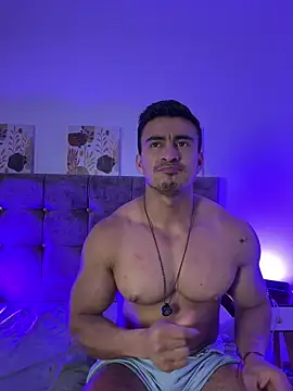 Chris_Clarck live XXX chat