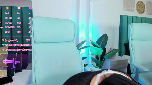 amy-thomson1's Live XXX Chat