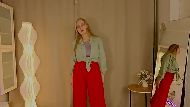 AlicaCohill: онлайн-секс-чат