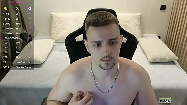 Larstar01 现场XXX聊天