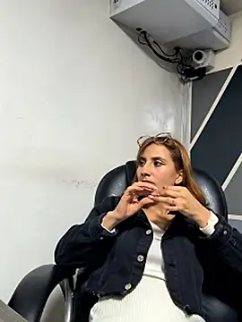 Zaray__のライブXXXチャット