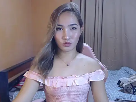 ur_Katrina69 Chat XXX in diretta