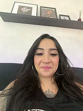 Chat +18 de EmmyEvans1 ao vivo