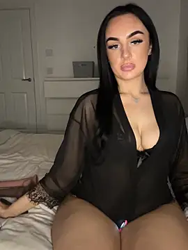 PrincessPaigeXX 即時 XXX 聊天