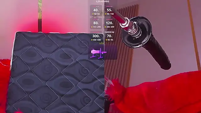 Show modela MaileenMilf na web-kameri