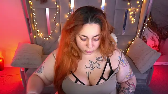 Kittywakee: απευθείας συνομιλία ΧΧΧ