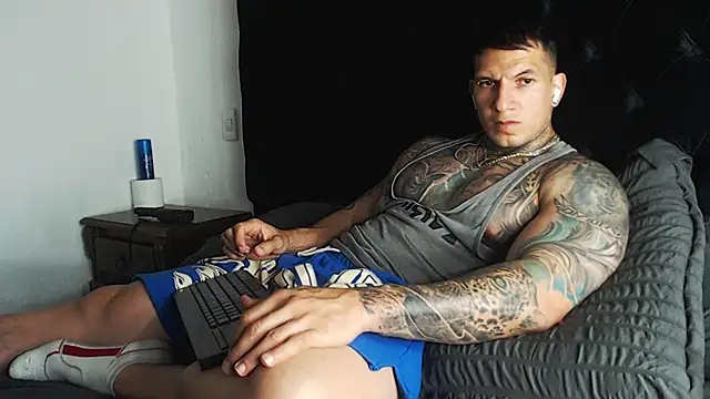 Shane_Clay Show Webcam