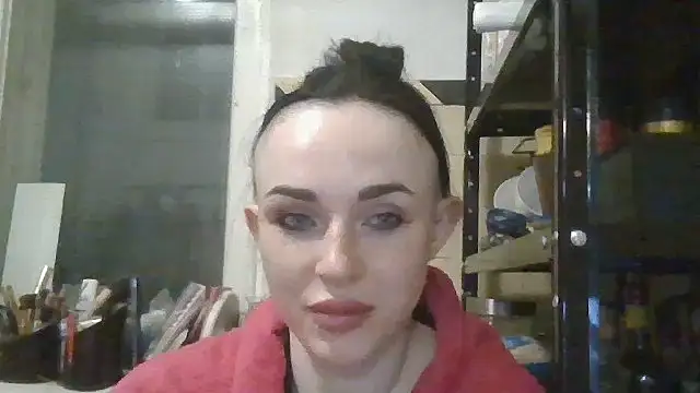 Trinsy_Love Chat XXX in diretta