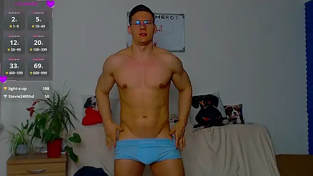 ZeinMiracles: онлайн-секс-чат