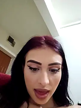 Crazy_Brunette Webcam show