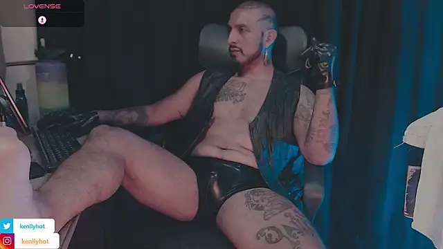 แชท XXX สดของ KenllyH