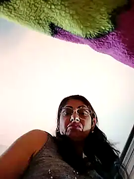 Taniafireluxn Live XXX chat