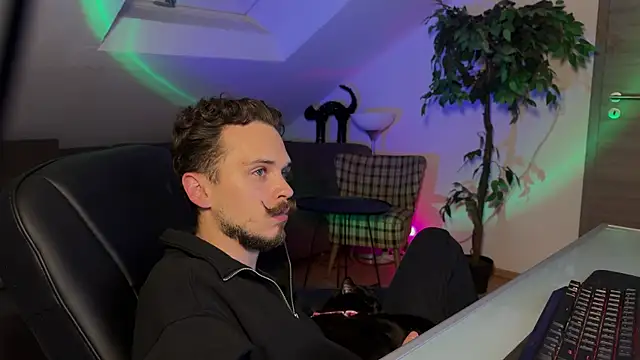 XXX chat uživo modela naked_psy