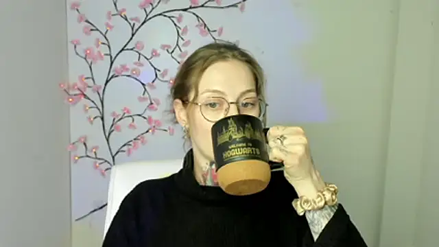 Esmi_Winter Chat XXX in diretta