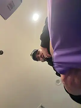 Wild-Luca Webcam show