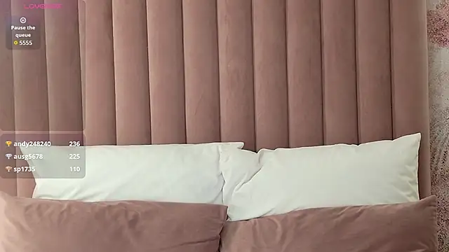 SophieFinn: онлайн-секс-чат