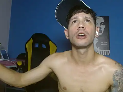 Show modela ricardo_big_cock na web-kameri