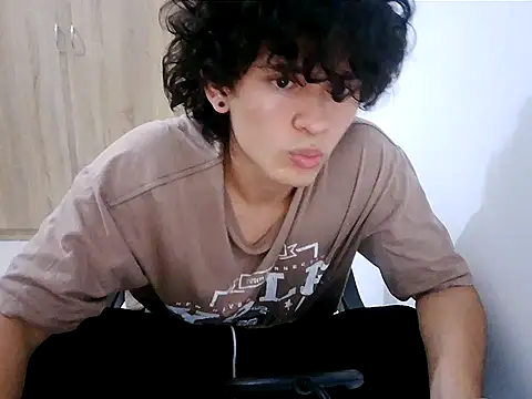 Вебкам-шоу normalboy16