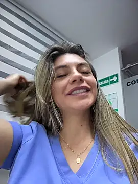 Show modela alicee16 na web-kameri