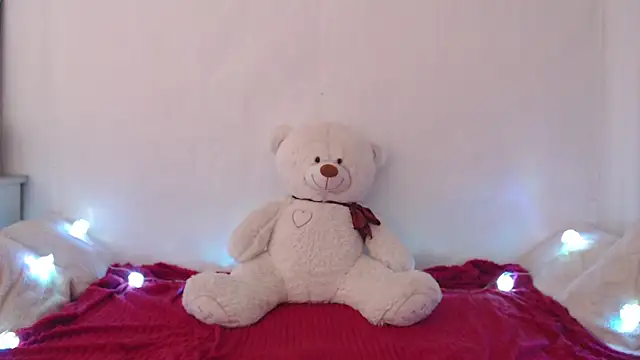 دردشة Emily_hardcore الجنسية المباشرة