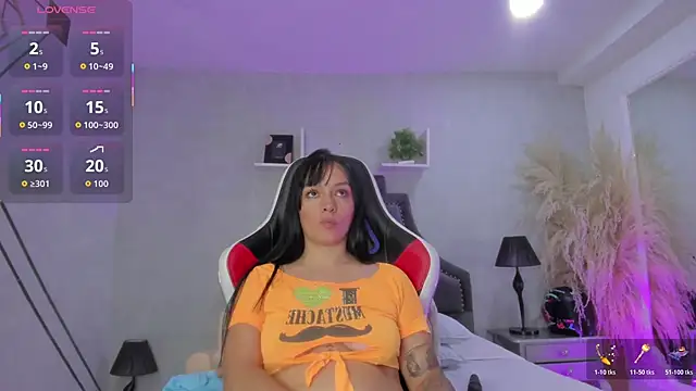 دردشة EmiliaRose_ الجنسية المباشرة