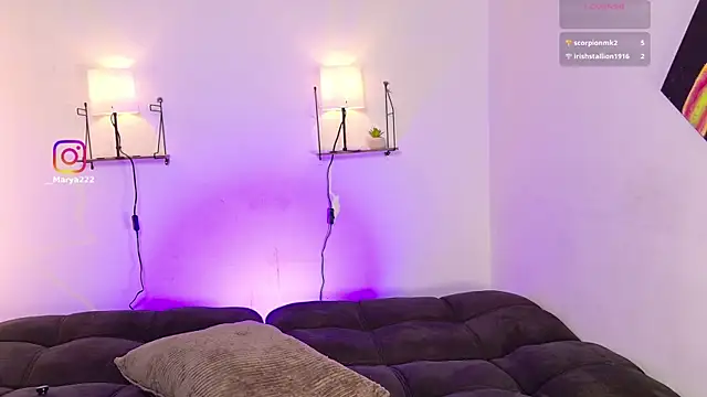 Maryybellax: онлайн-секс-чат