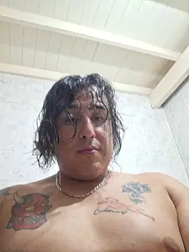 Show modela Rueditasss na web-kameri