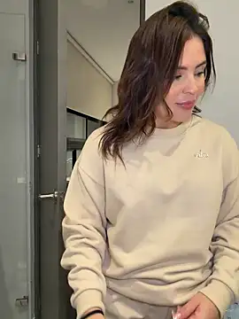 SofiaGomez444のライブXXXチャット