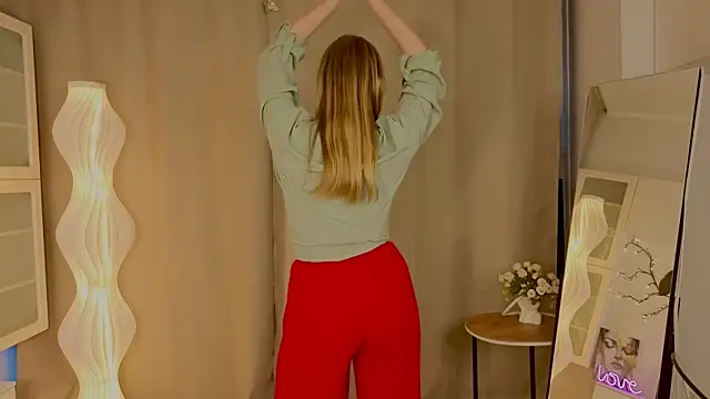 XXX chat uživo modela AlicaCohill