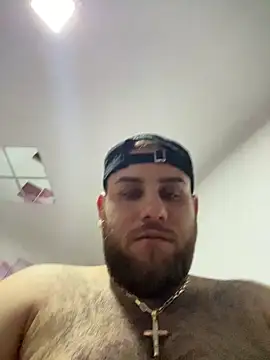 Andreiandu23 Show in webcam