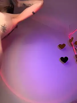 GiannaMagari_のライブXXXチャット