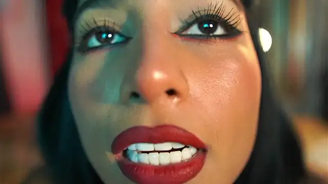 JulietaWinona Obrolan Langsung XXX