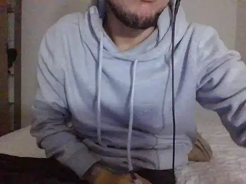 bladetrinityn's Live XXX Chat