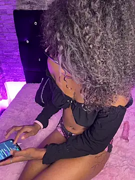 Morena_fire Adlı Modelin Web Kamerası Şovu